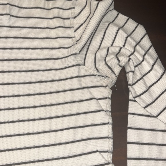 🌷 Abercrombie & Fitch Vintage Long Sleeve Thermal - Picture 8 of 9